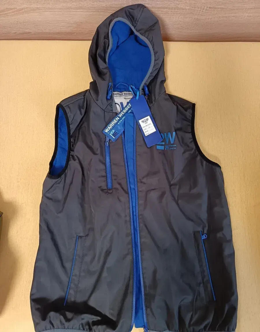 Mix oblečení(Vesta, podprsenka ke kojení, .), tašky