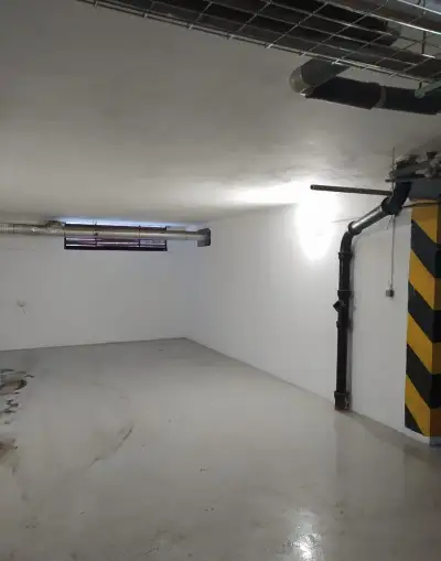Pronájem garážového stání na Praze 9