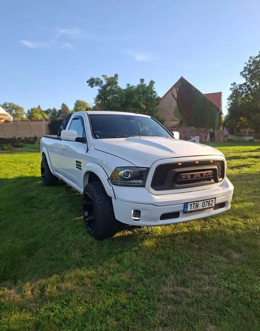 Dodge RAM – 2014, 90 000 km