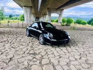 Porsche – 2009, 114 000 km