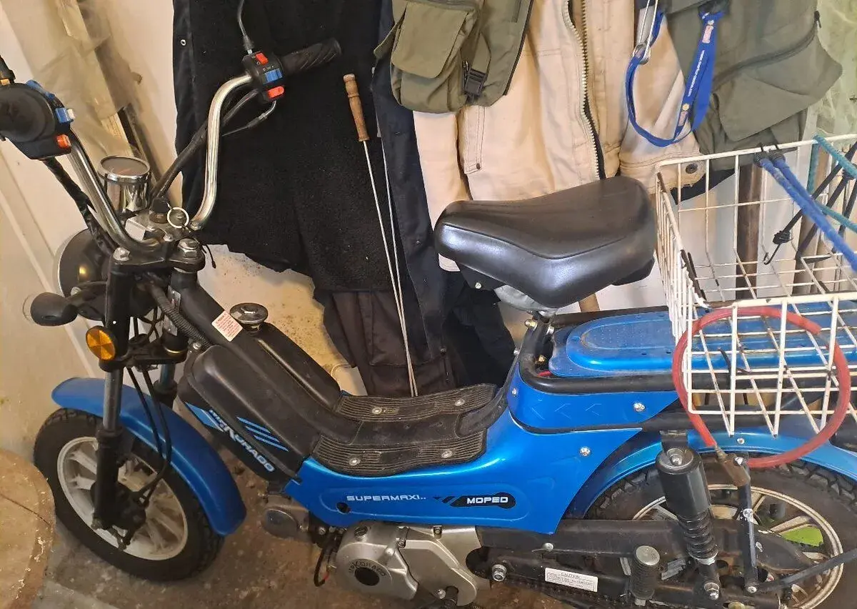 MOPED MP KORADO SUPERMAXI