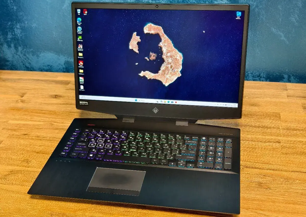 Herní Omen i9 10885H, 32GB, RTX2080 SUPER, 1TB SSD, 2TB HDD