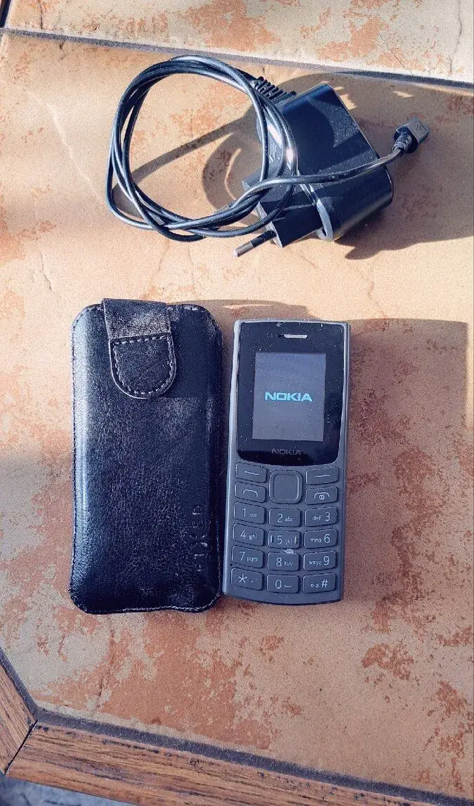 Nokia 105