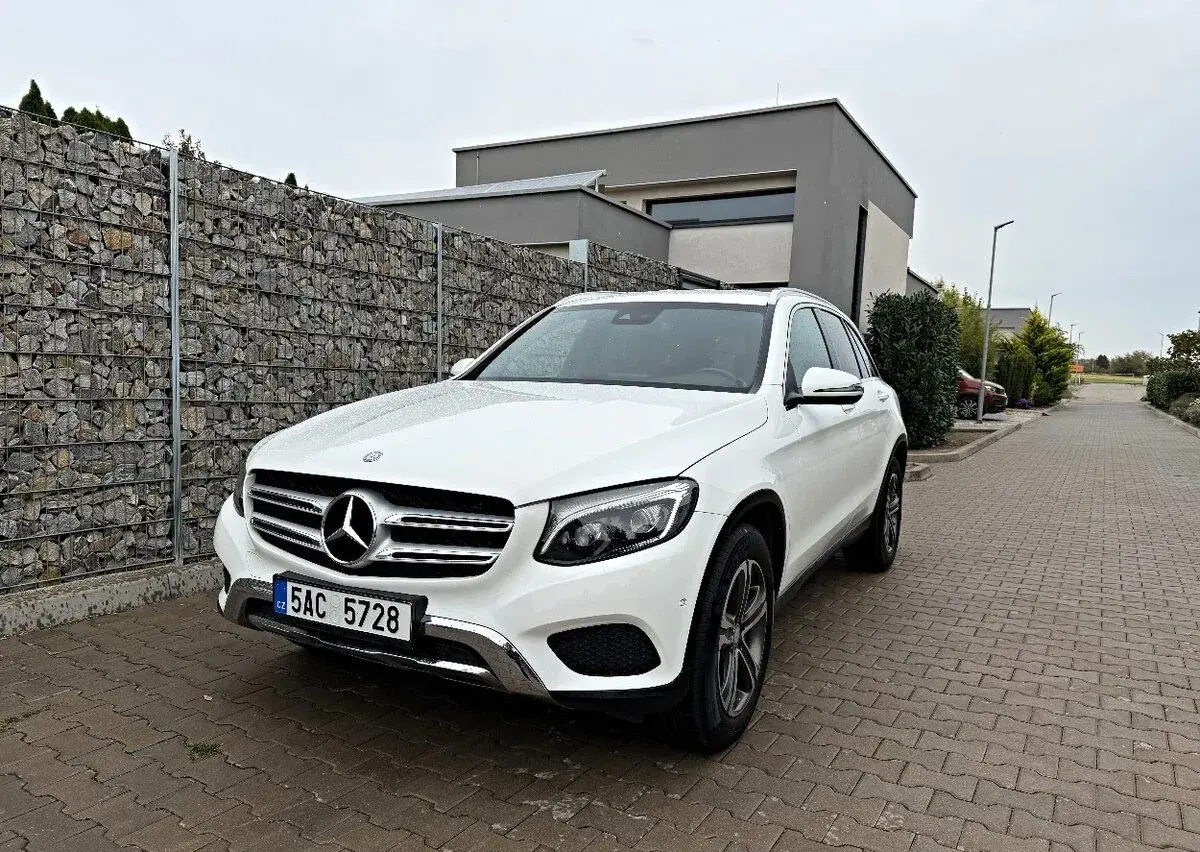 Mercedes-Benz GLC – 2015, 174 000 km