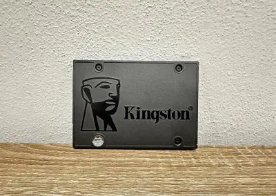 SSD 240GB Kingston - 95%