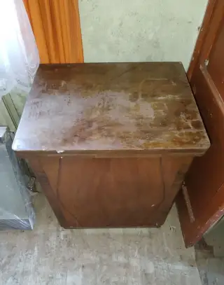 Starý šicí stroj
