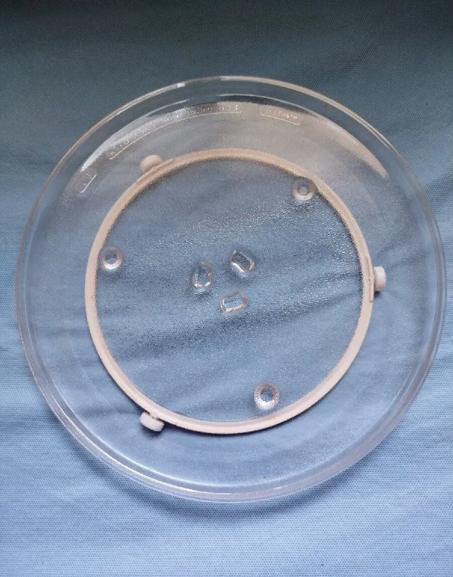 Skleněný otočný talíř do mikrovlnky 24,5 cm + otočné kolečko