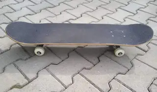 Skateboard 78x19,5 cm