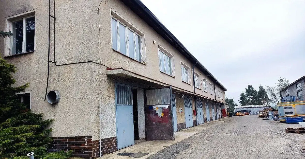 Pronájem prostor na garáž, sklad, uskladnění