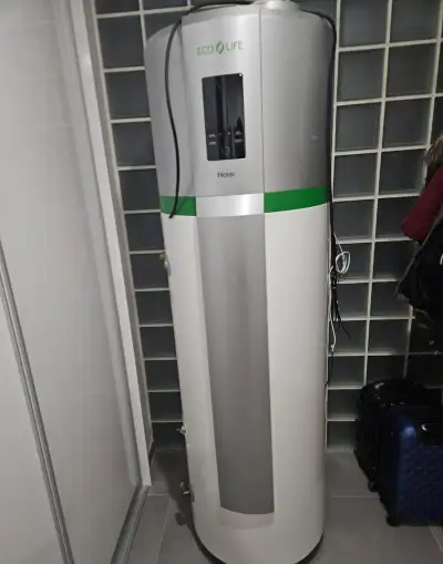 Monoblokove tepelné čerpadlo s bojlerem HAIER (HP250M3C)