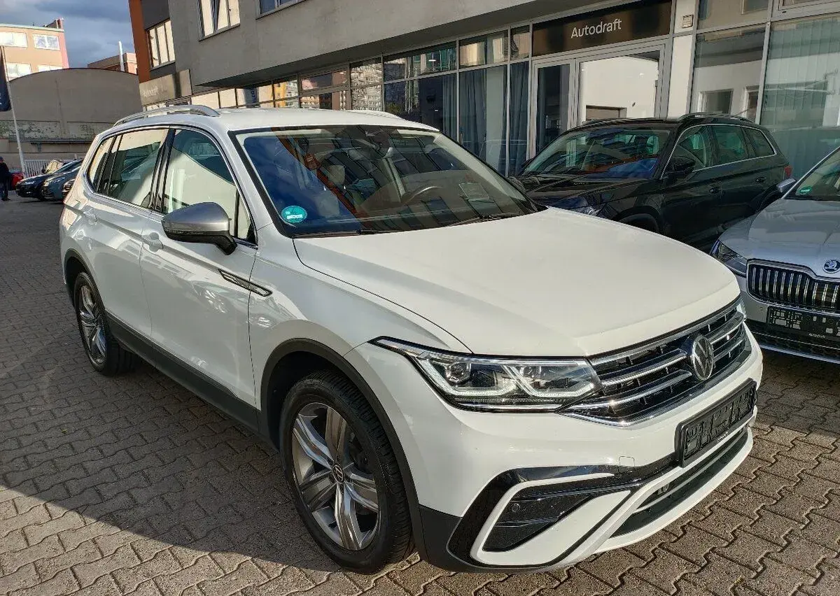 Volkswagen Tiguan – 2023, 119 088 km