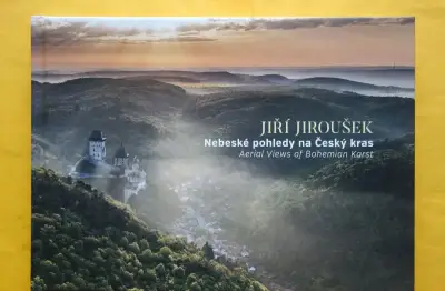 Nebeské pohledy na Český kras - Jiří Jiroušek 2022/ INTAKTNÍ