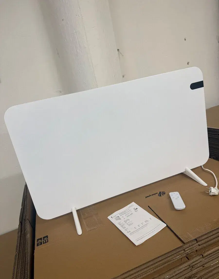 Zánovní Panel topný infračervený 480W + ovladač -