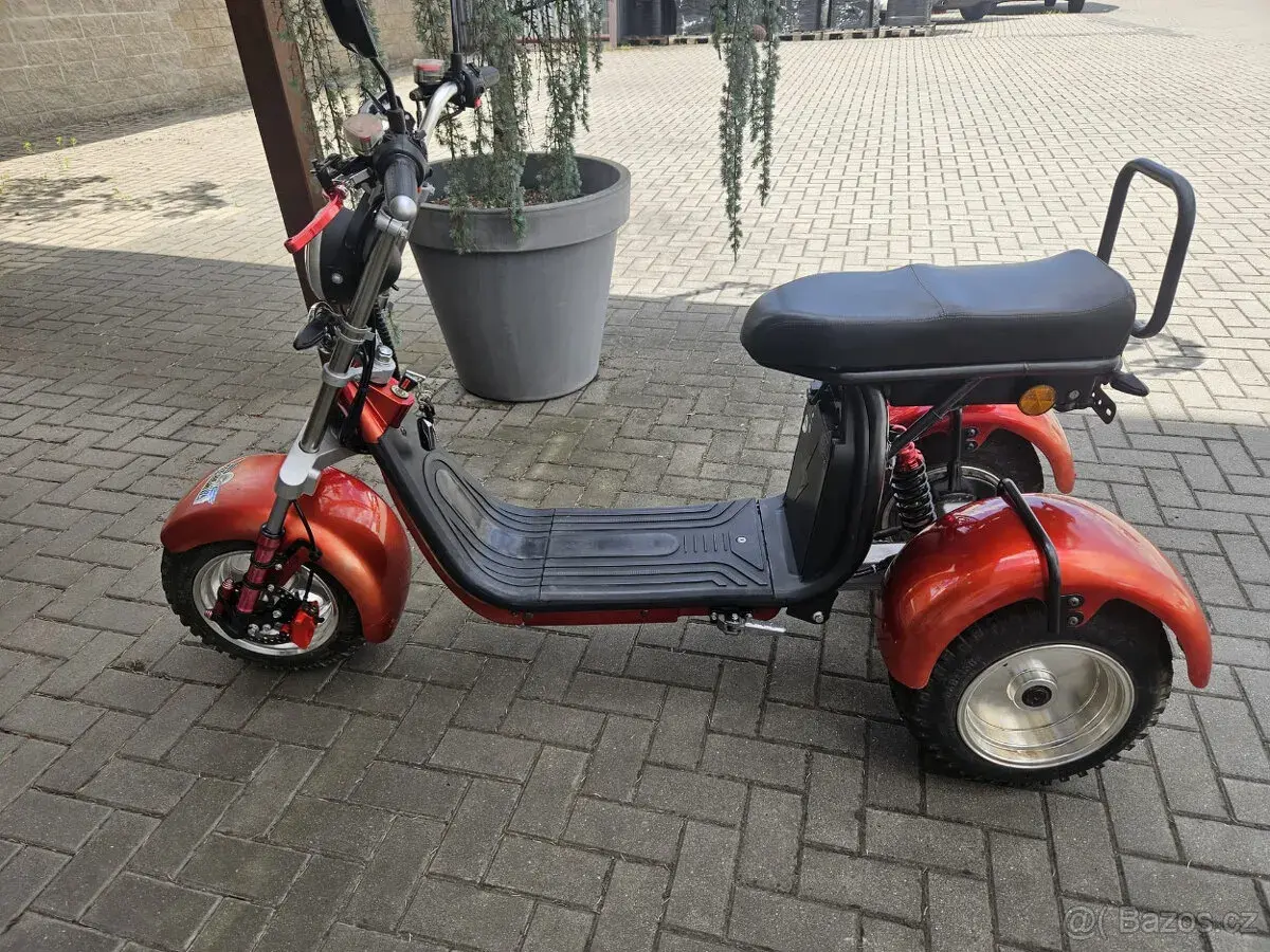 🚲 Elektrická tříkolka Herkules 1000W – červená