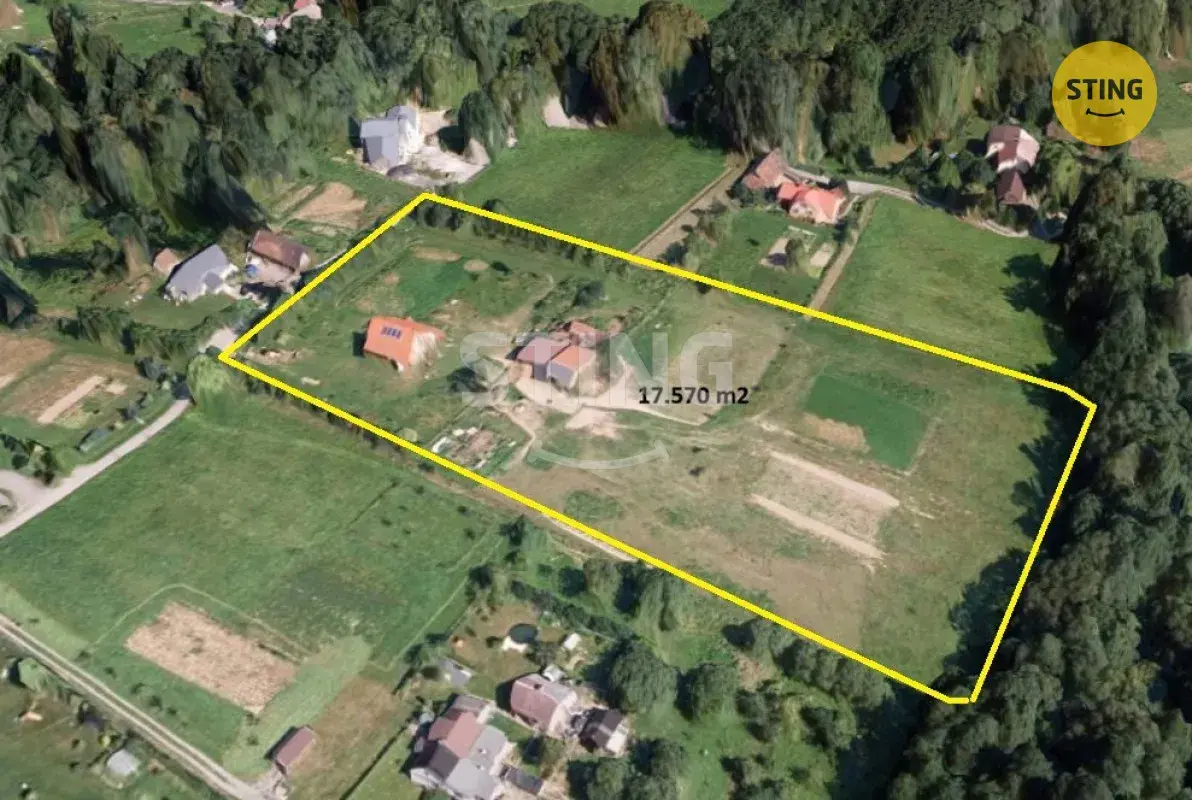 Prodej stavebního pozemku o výměře 17.570 m2 v Albre, 136707