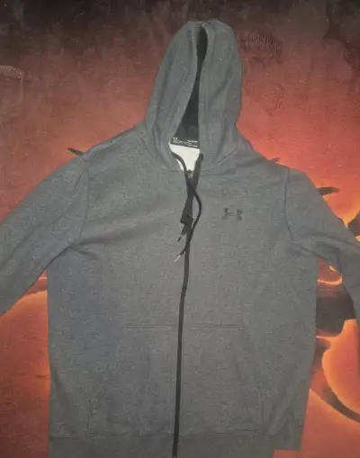 UNDER ARMOUR Coldgear hoodie uvnitř microfleece