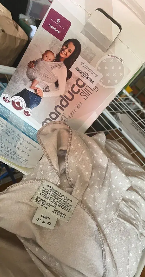 Manduca sling Bellybutton - satek na noseni ditete