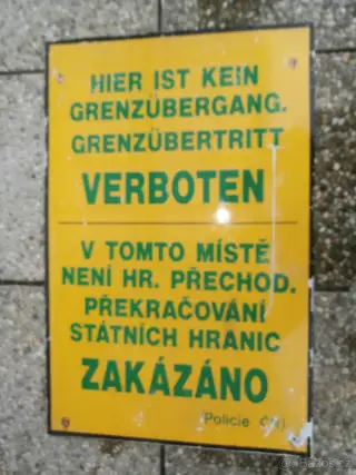 Cedule starší POLICIE státní hranice za 800 kč