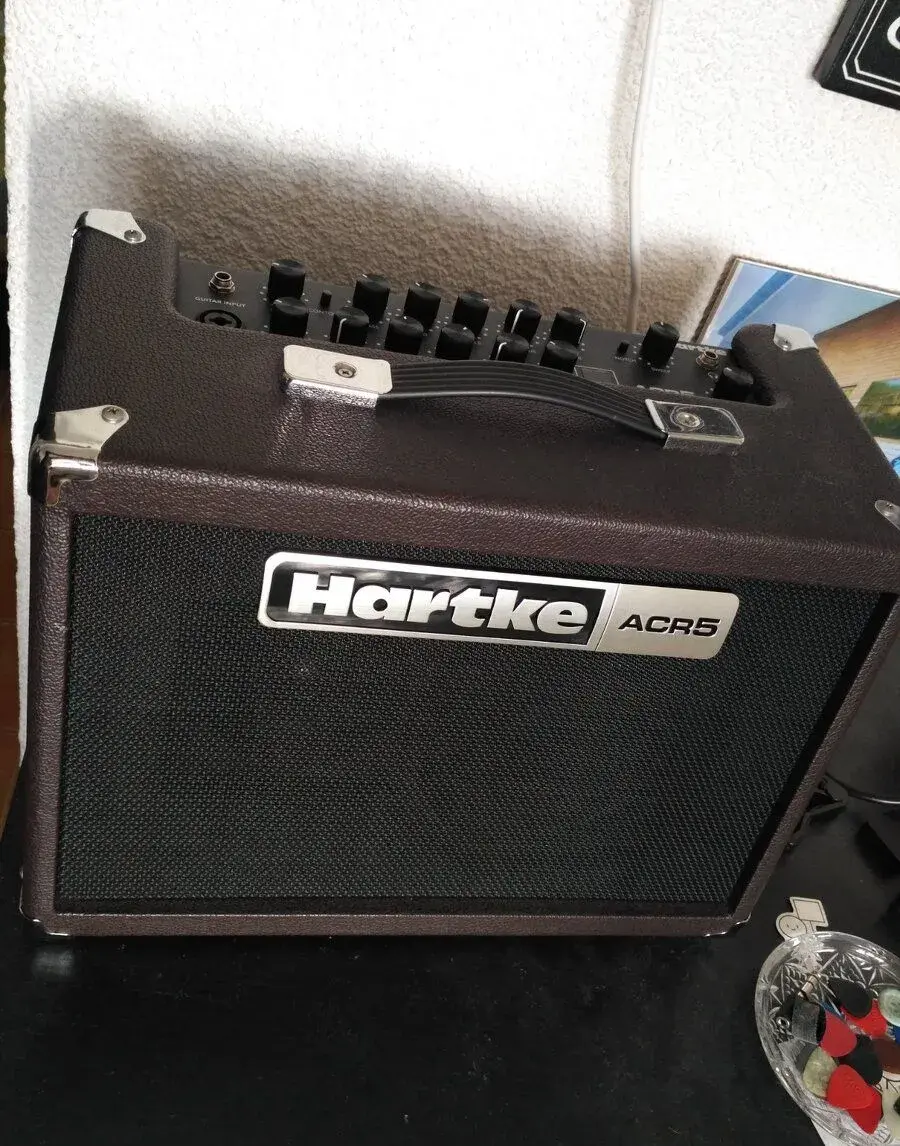 Kombo Hartke ACR5 akustické