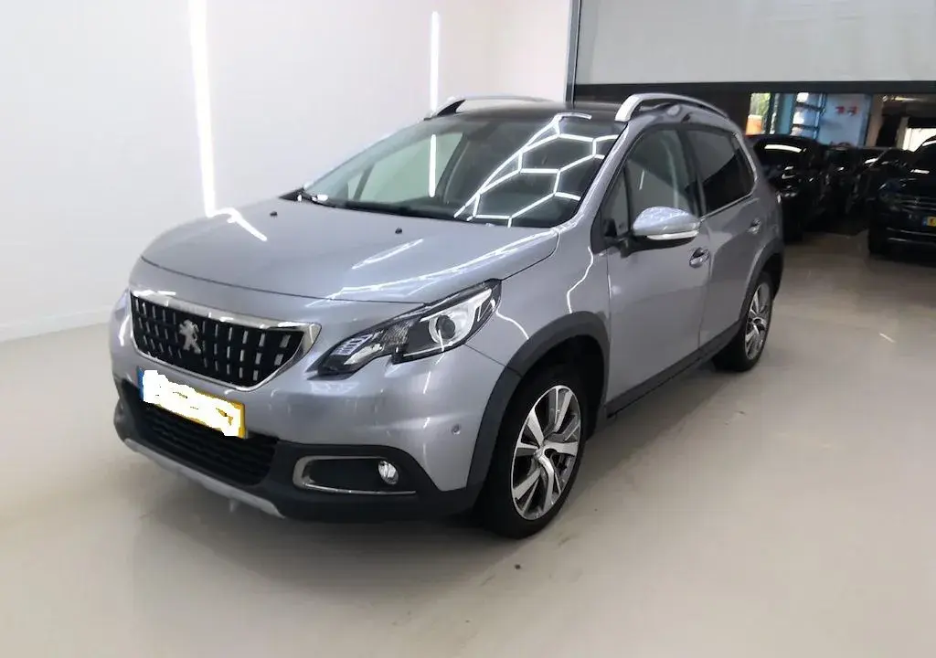 Peugeot – 2019, 139 000 km
