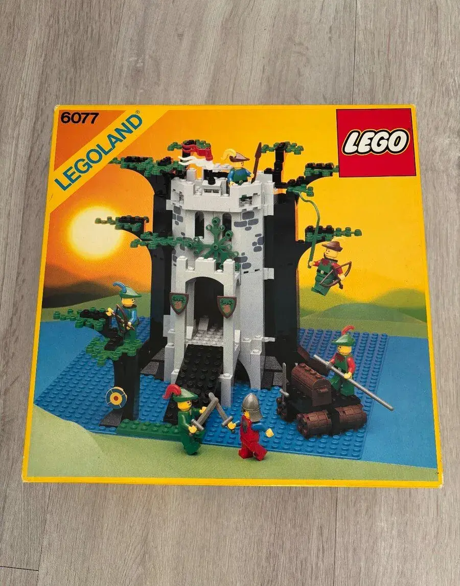 Lego 6077 Forestmen's River Fortress