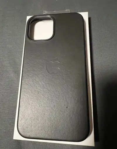 Kožený obal iPhone 12 Pro Max