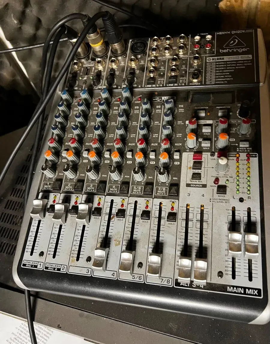 Behringer