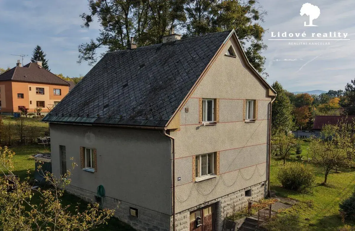 Prodej rodinného domu 160 m2, pozemek 1621 m2 Kopřivnice -