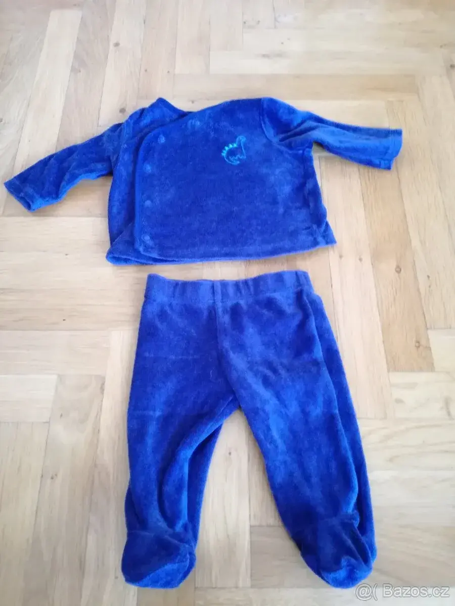 Souprava kabátku a kalhotek zn. F&F vel. 3 měs.