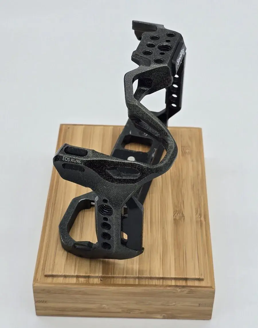 SmallRig klec pro Canon EOS R5 / R6