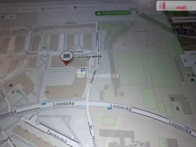 Prodej garážového stání, 12 m2, Praha