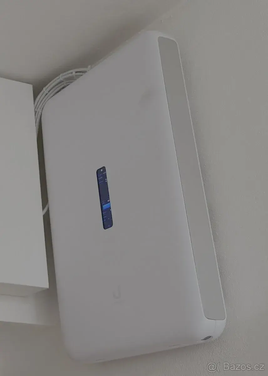 Unifi Dream Wall