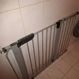 Zábrana na schodiště