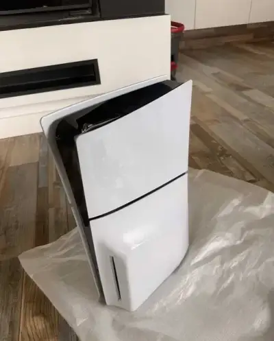 PlayStation 5 Slim / Pro / PS4 (nízká verze softwaru, podpor