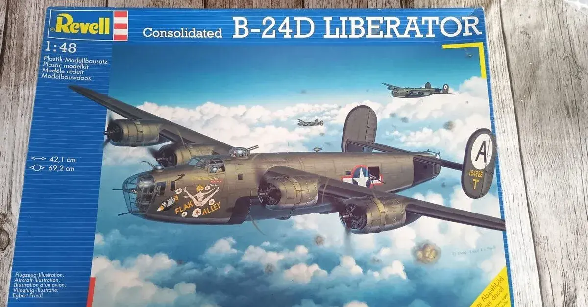 Liberator B-24J 1:48