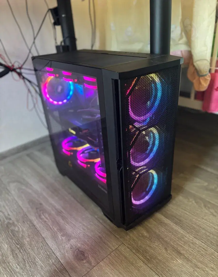PC SESTAVA