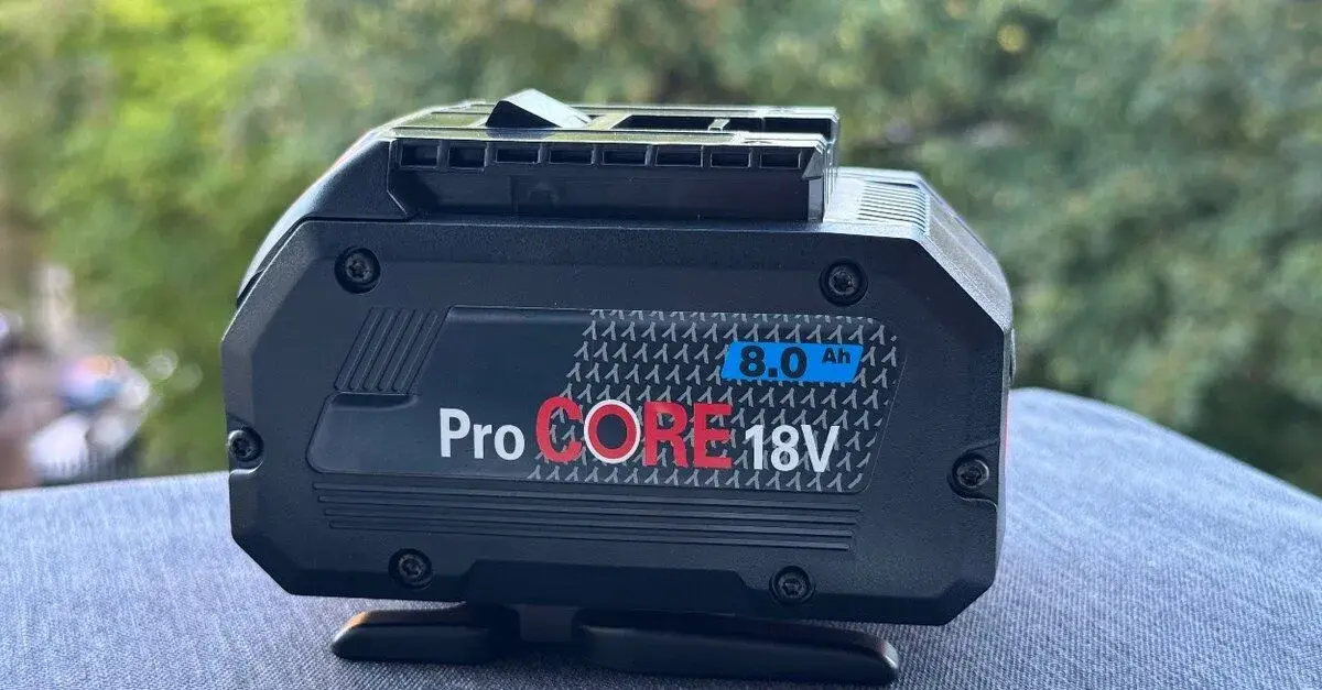 Akumulátor Bosch ProCORE 18V 8.4Ah – články Molicel P42A