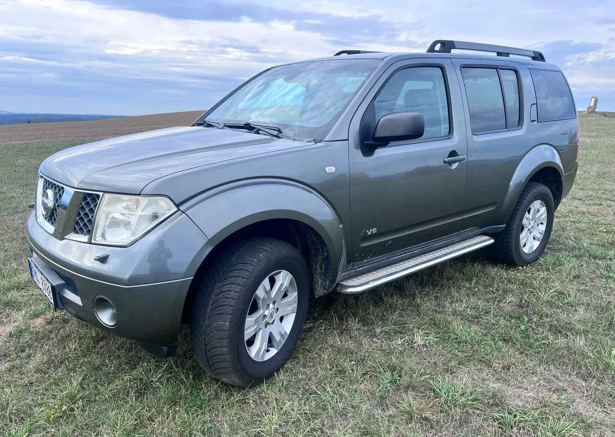 Nissan Pathfinder – 2005, 198 000 km