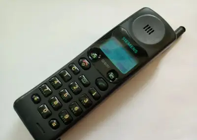 Siemens S4 Power se zárukou