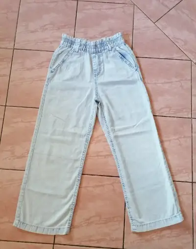 Dívčí kalhoty vel. 134