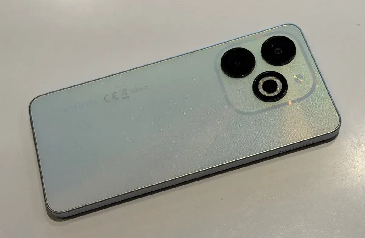 INFINIX SMART 8