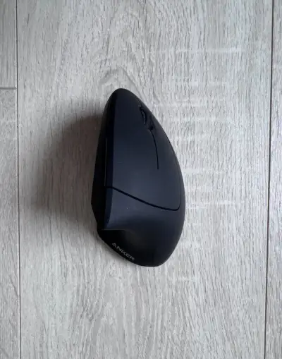 Bezdrátová vertikální myš Anker A7852 / A7852M