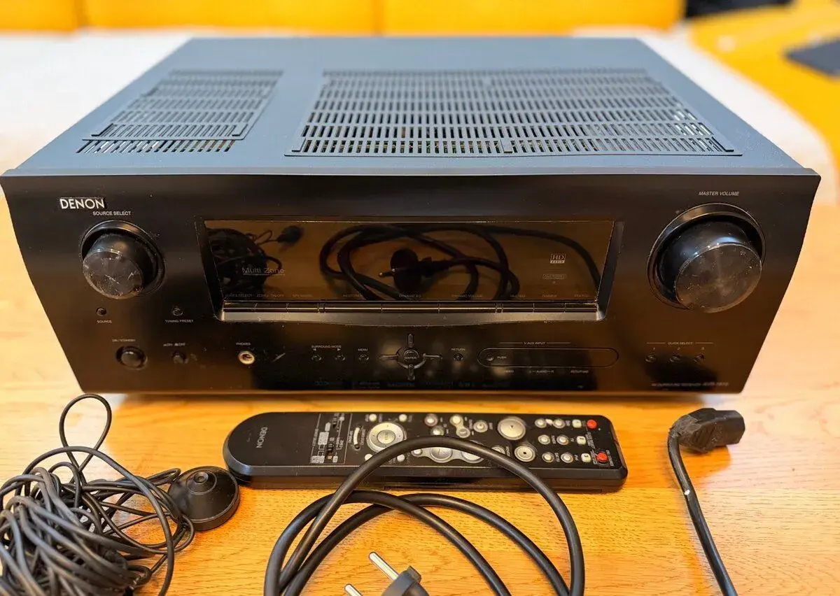 Denon AVR 1910
