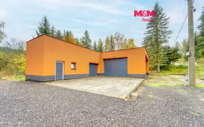 Prodej moderní komerční budovy, 150 m², Nejdek