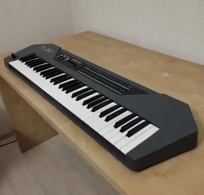 Roland JX-1