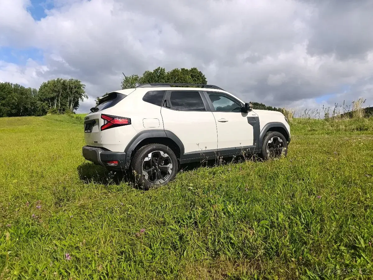 DUSTER III EXTREME 4X4 TCE130