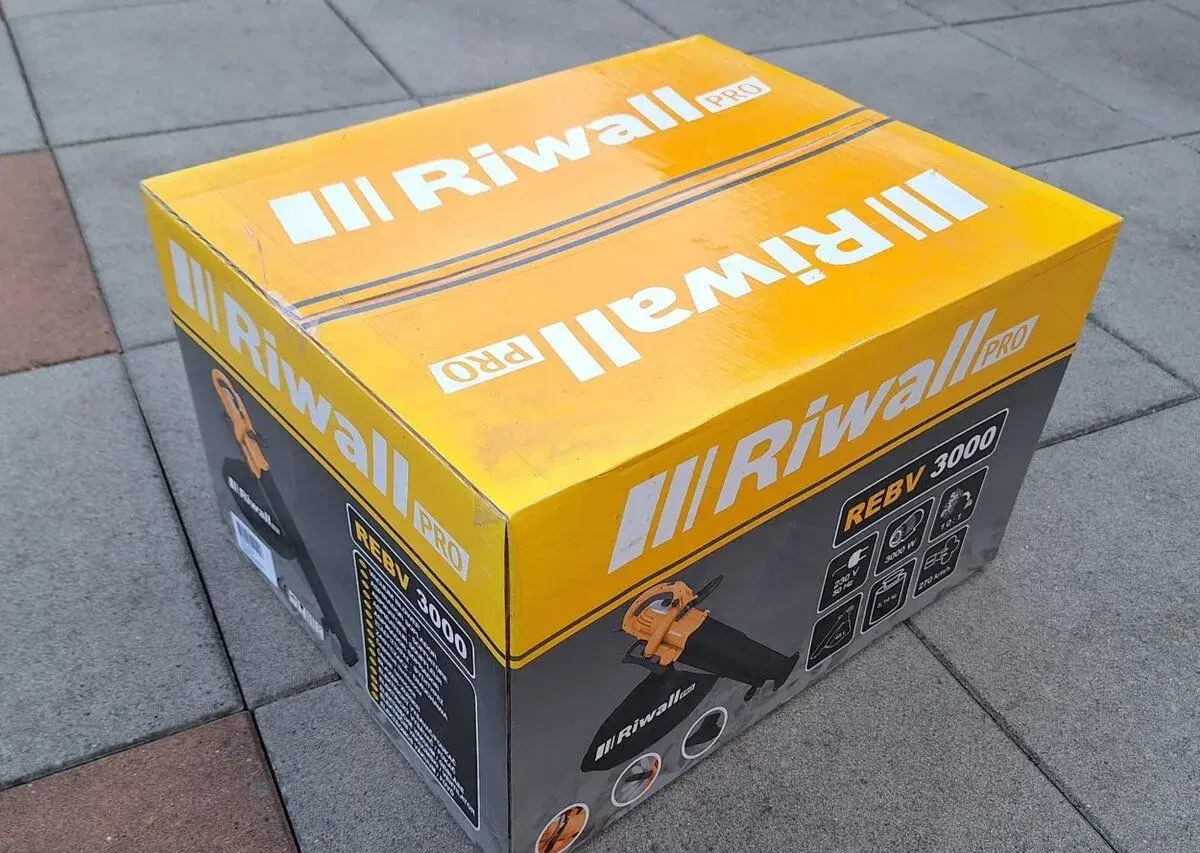 Vysavač/foukač Riwall pro REBV 3000