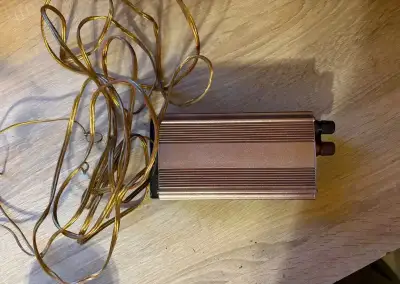 Kompaktní retro audio zesilovač / modul – Plně funkční