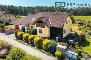 Byt 4+kk – pozemek 1691 m²
