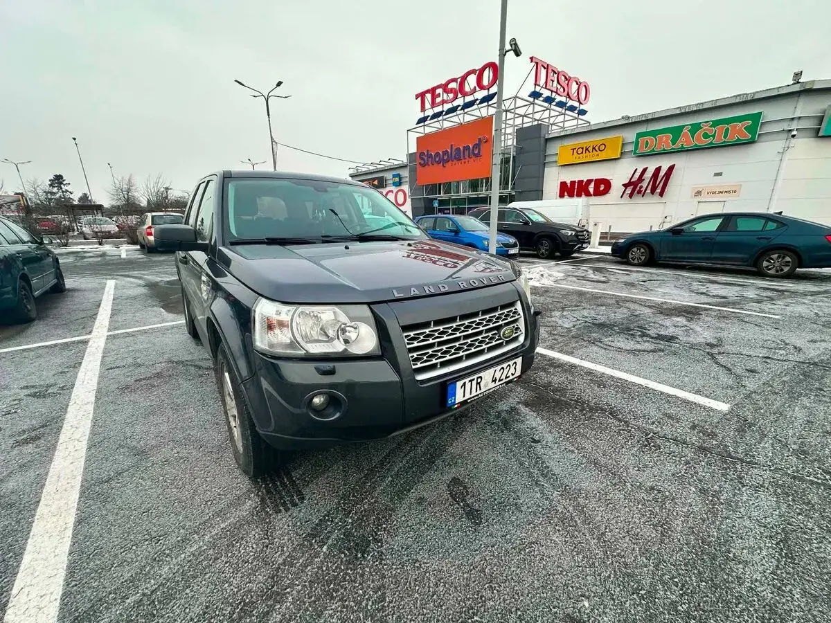 Land Rover Freelander – 2010, 8 000 km